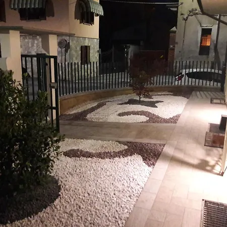 Apartman L Angolo Della Quaquara Genola