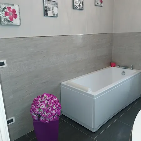 Apartman L Angolo Della Quaquara *